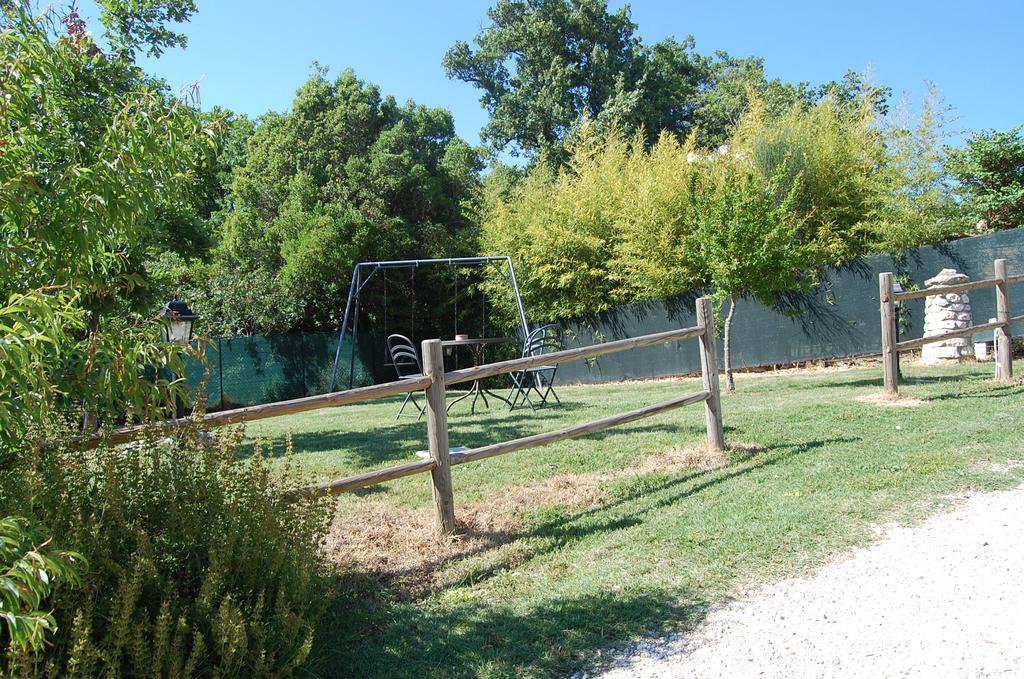 Agriturismo La Sede Di Carlo Saturnia Bagian luar foto